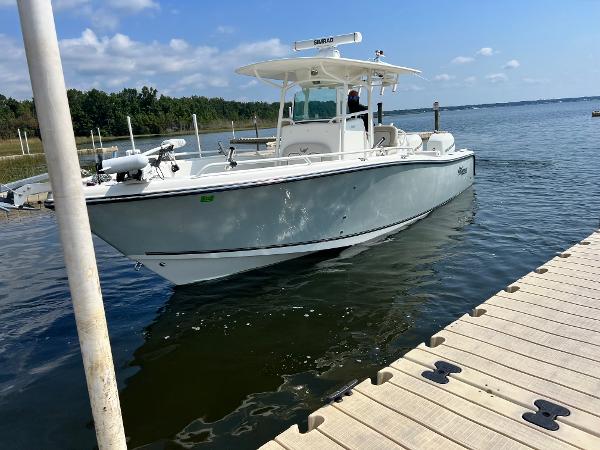2016 Mako 284 Center Console - 2