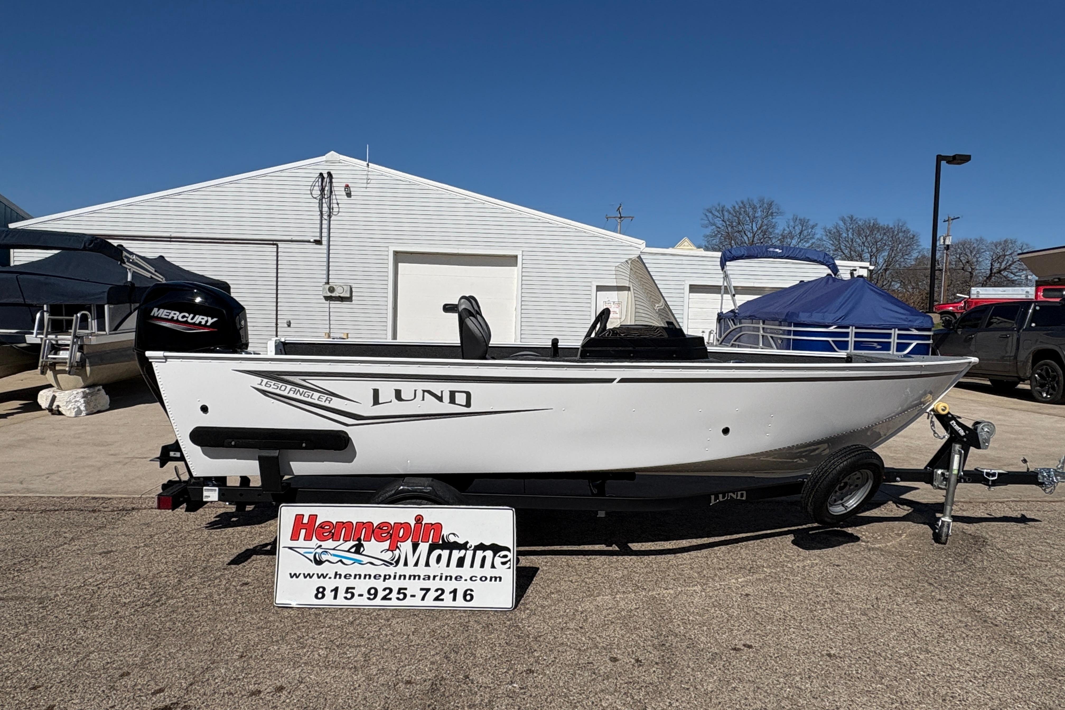 2026 Lund 1650 Angler SS