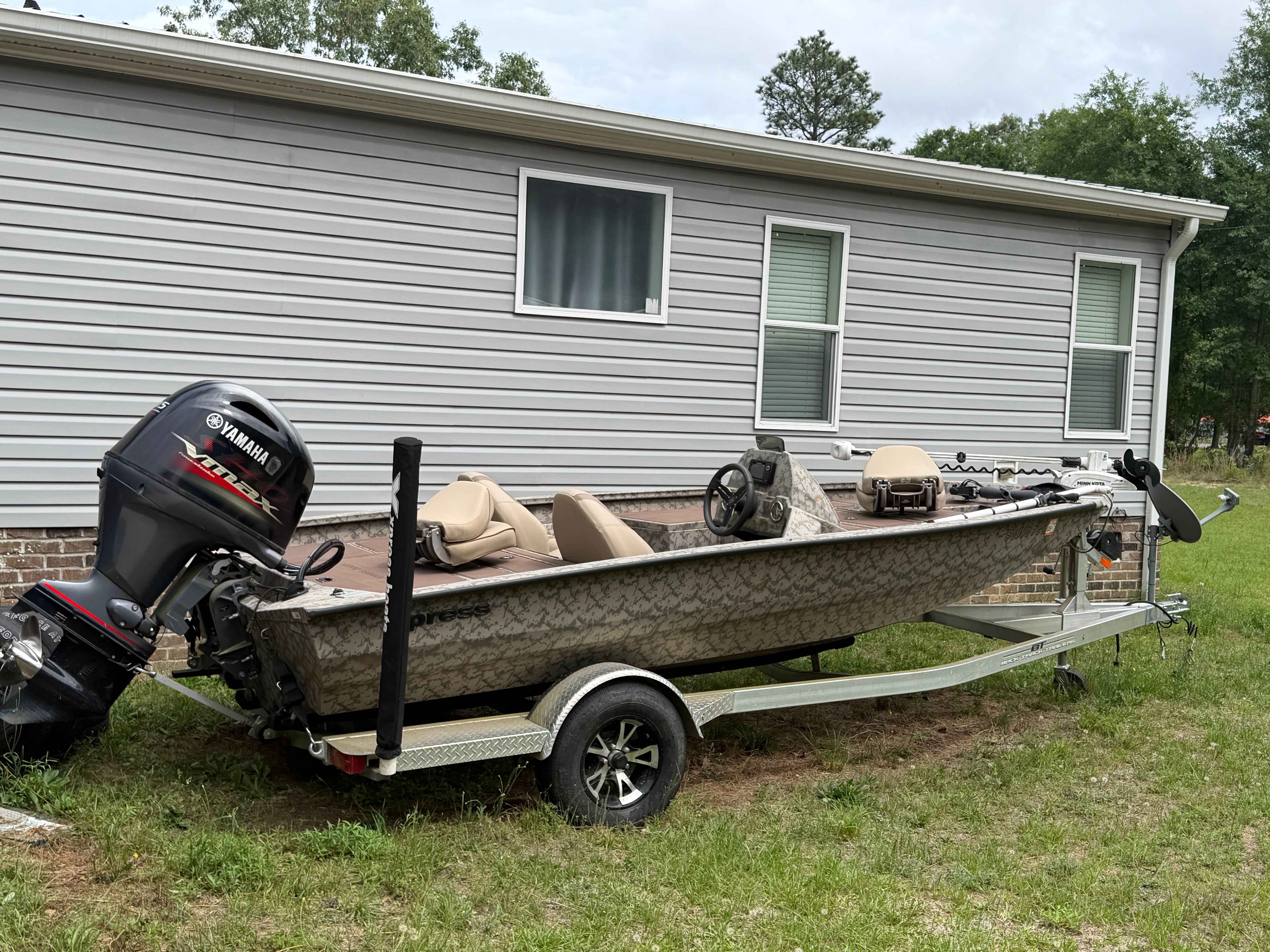 2023 Xpress H18C Crappie