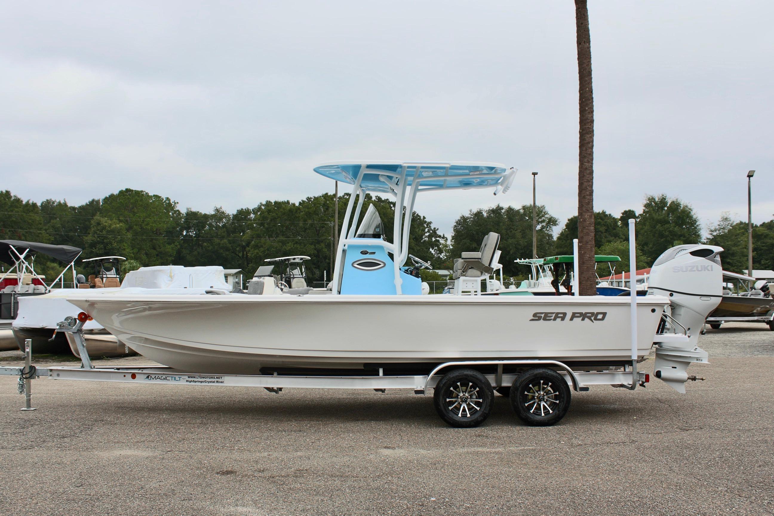 2025 Sea Pro 250 Bay