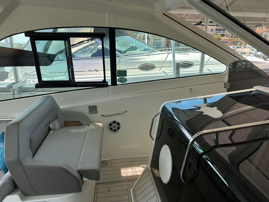 Interior of the 2024 Beneteau Gran Turismo 32 yacht.