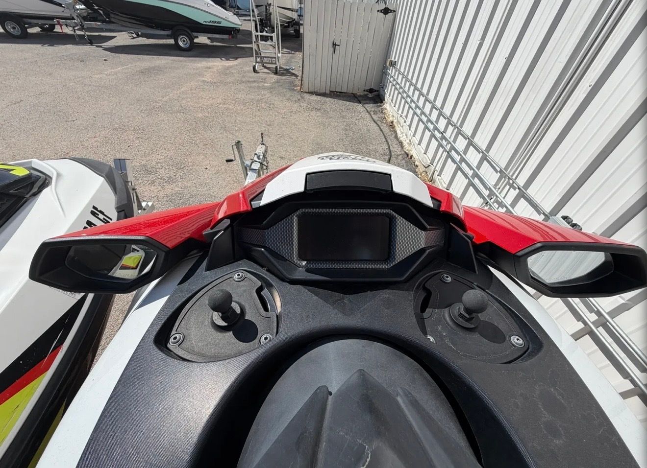 2014 SEA-DOO WAKE 215 - Image 8