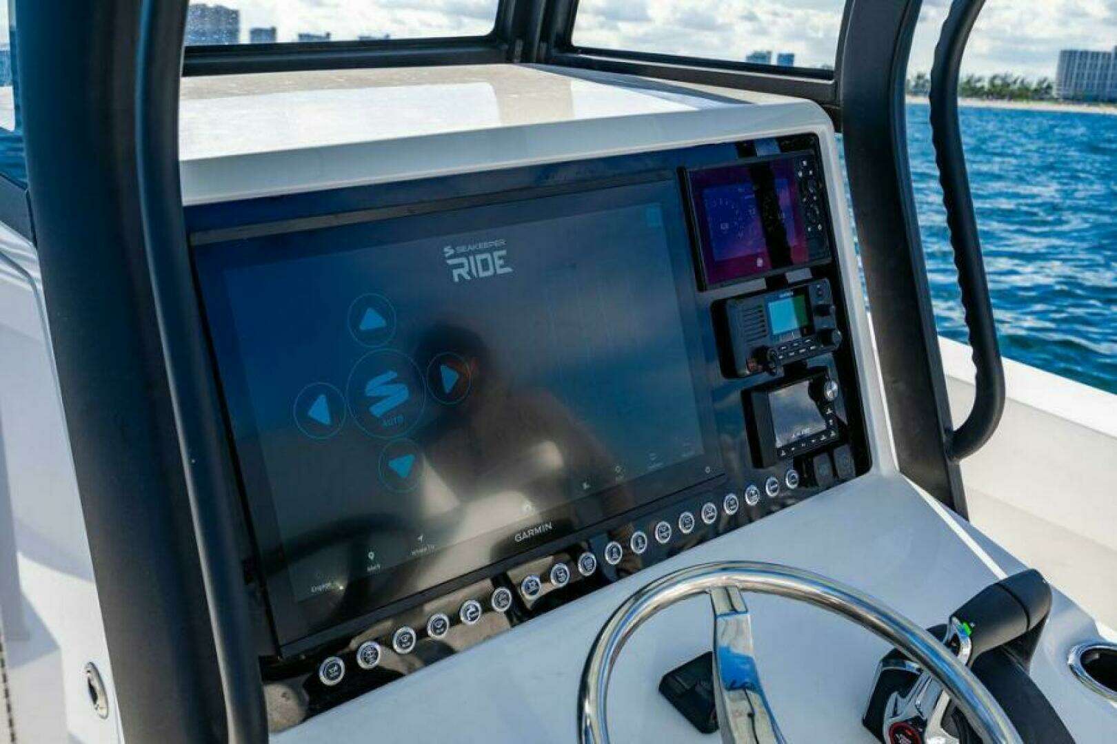 2026 Reef Runner 280 - Image 18