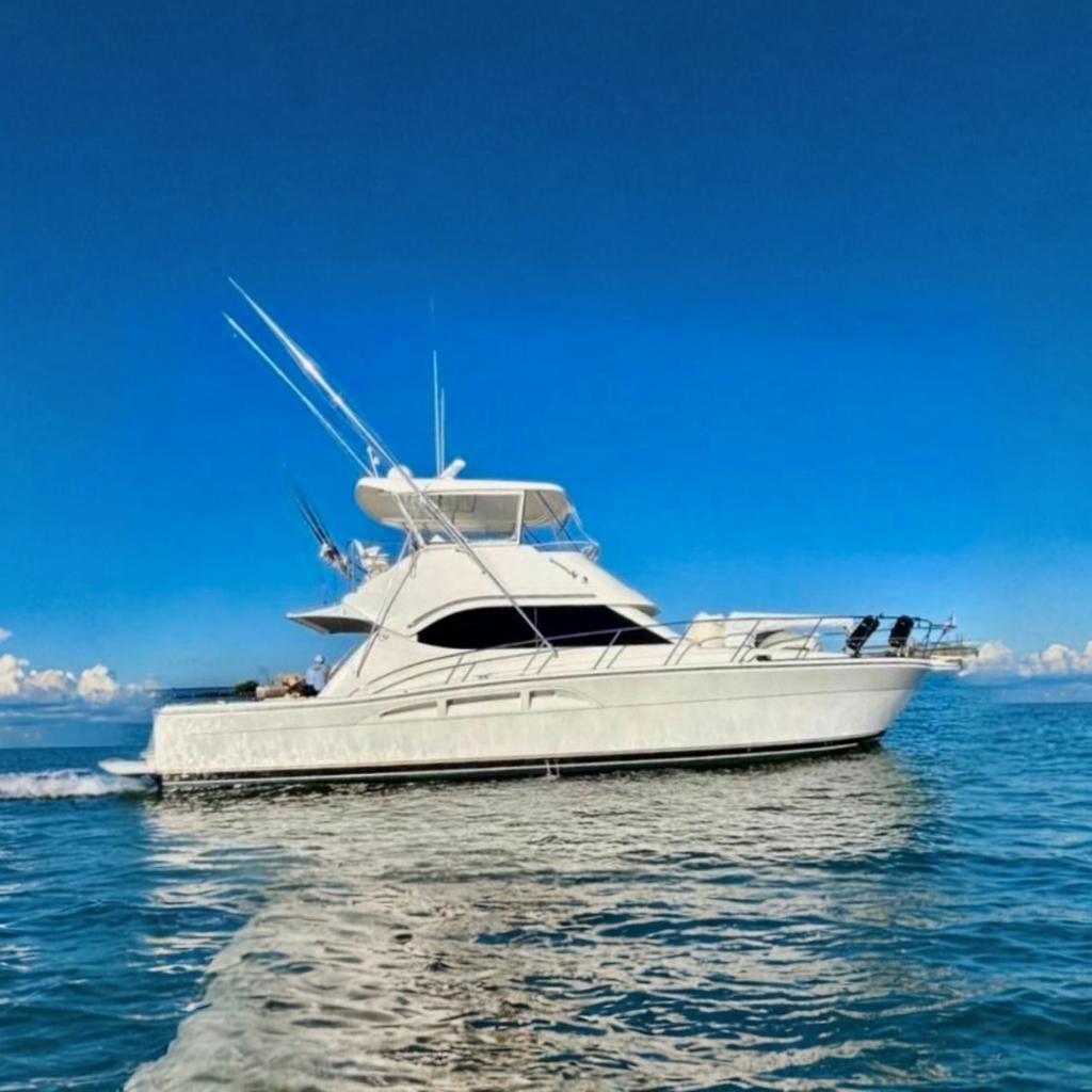 2005 Riviera 47 Open Flybridge Series II