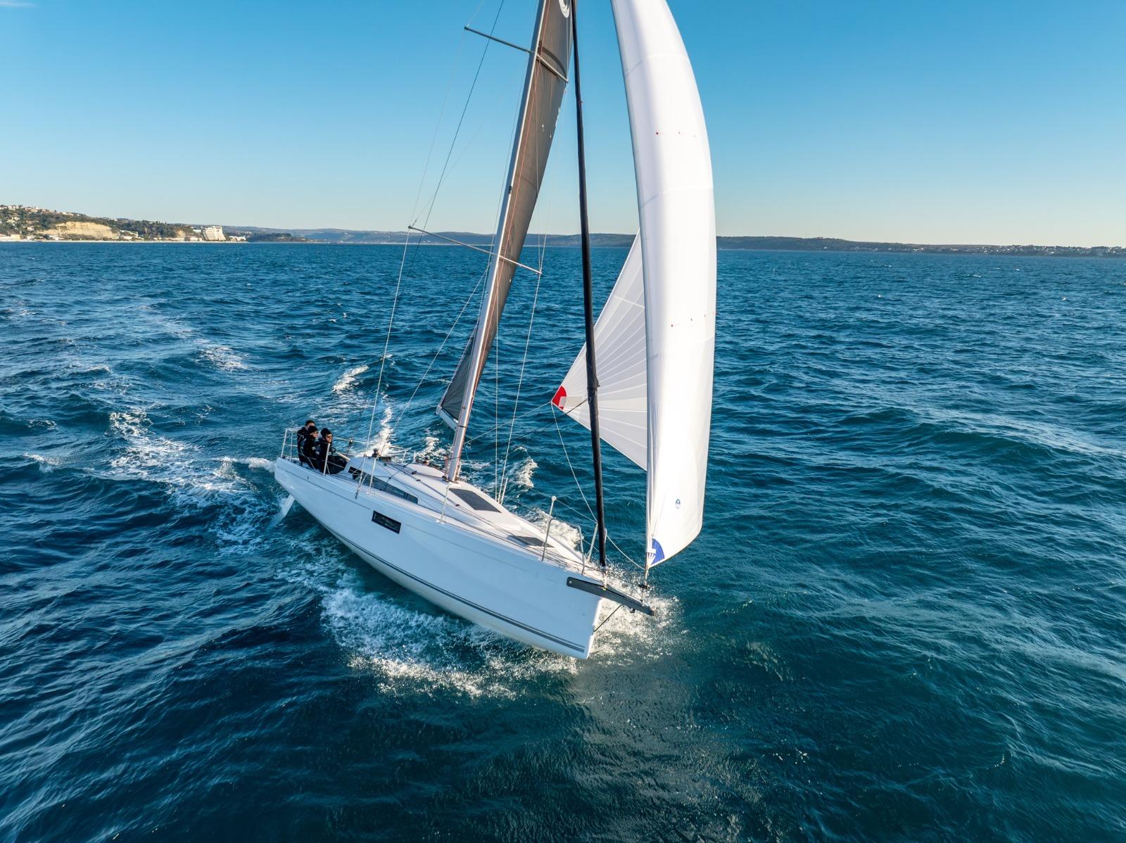 2026 Beneteau First 30