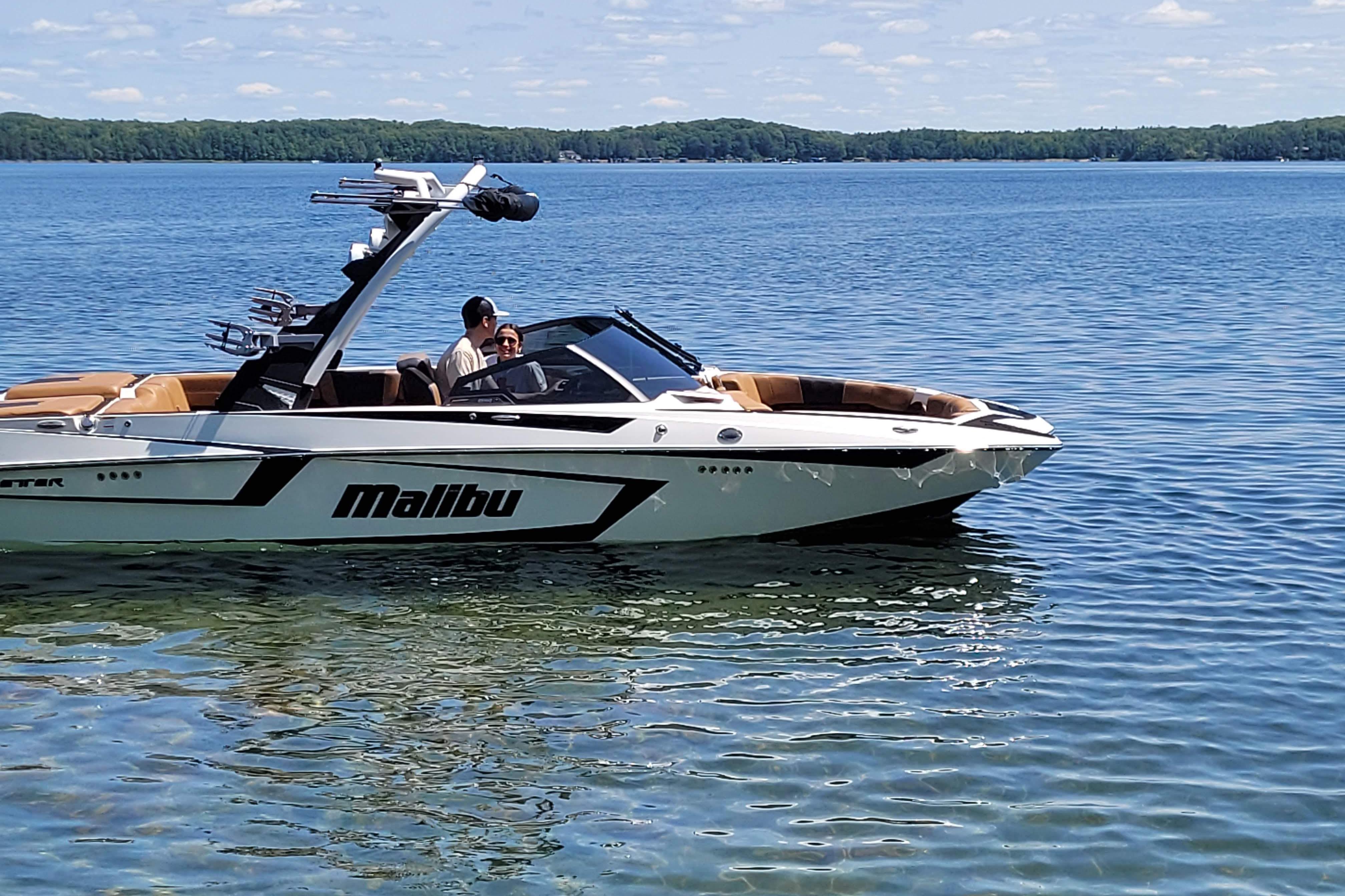 2023 Malibu Wakesetter 23 MXZ