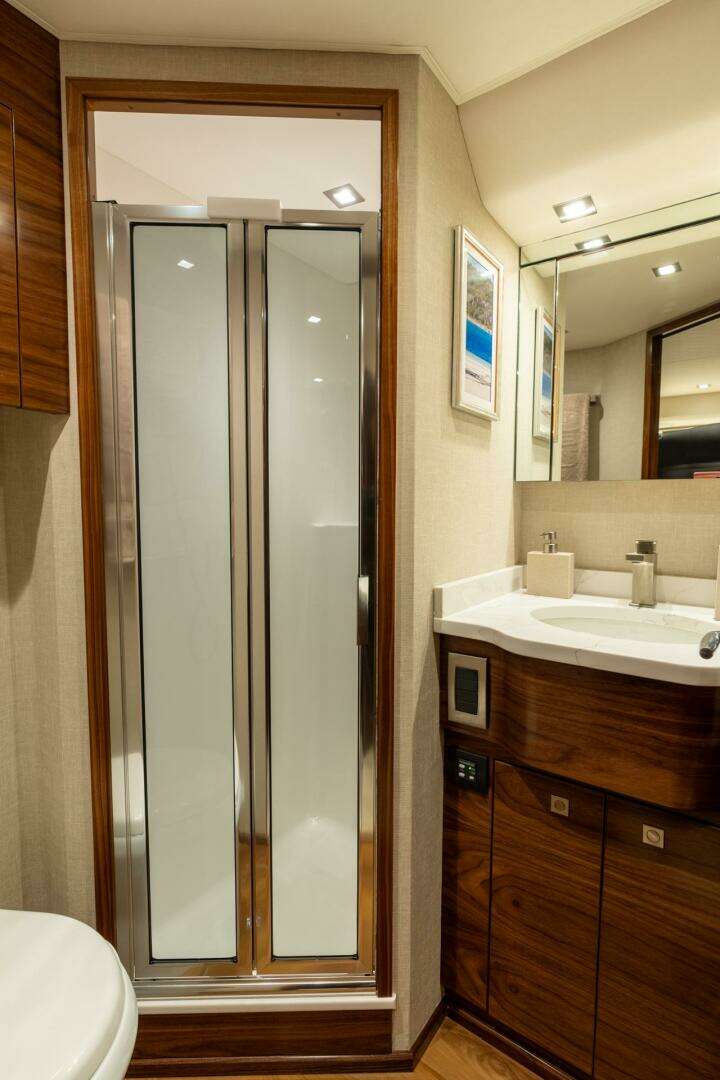 2026 Viking 68 Convertible - Image 22