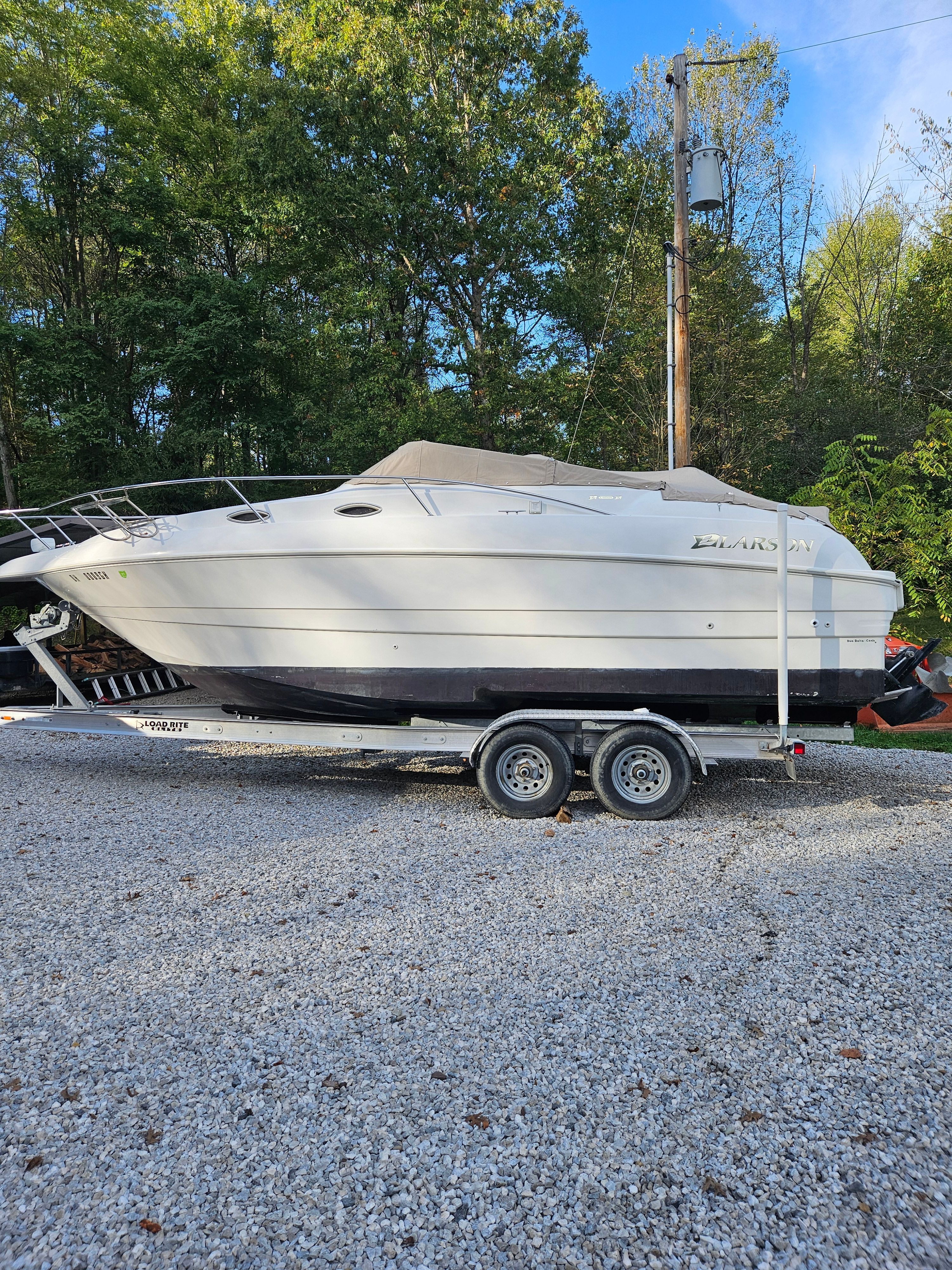 1998 Larson Cabrio 254