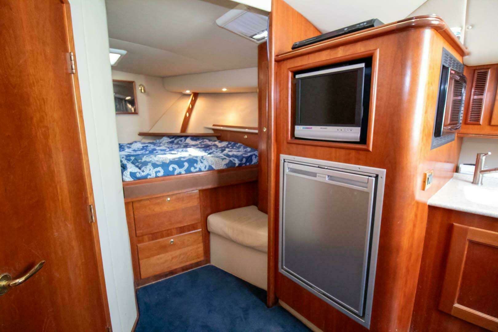 2006 Rampage 38 Express - Image 5