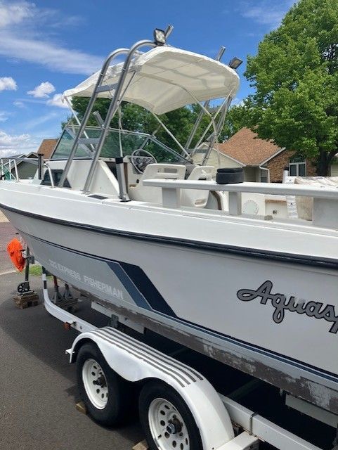 1987 Aquasport 222 Express Fisherman - 2