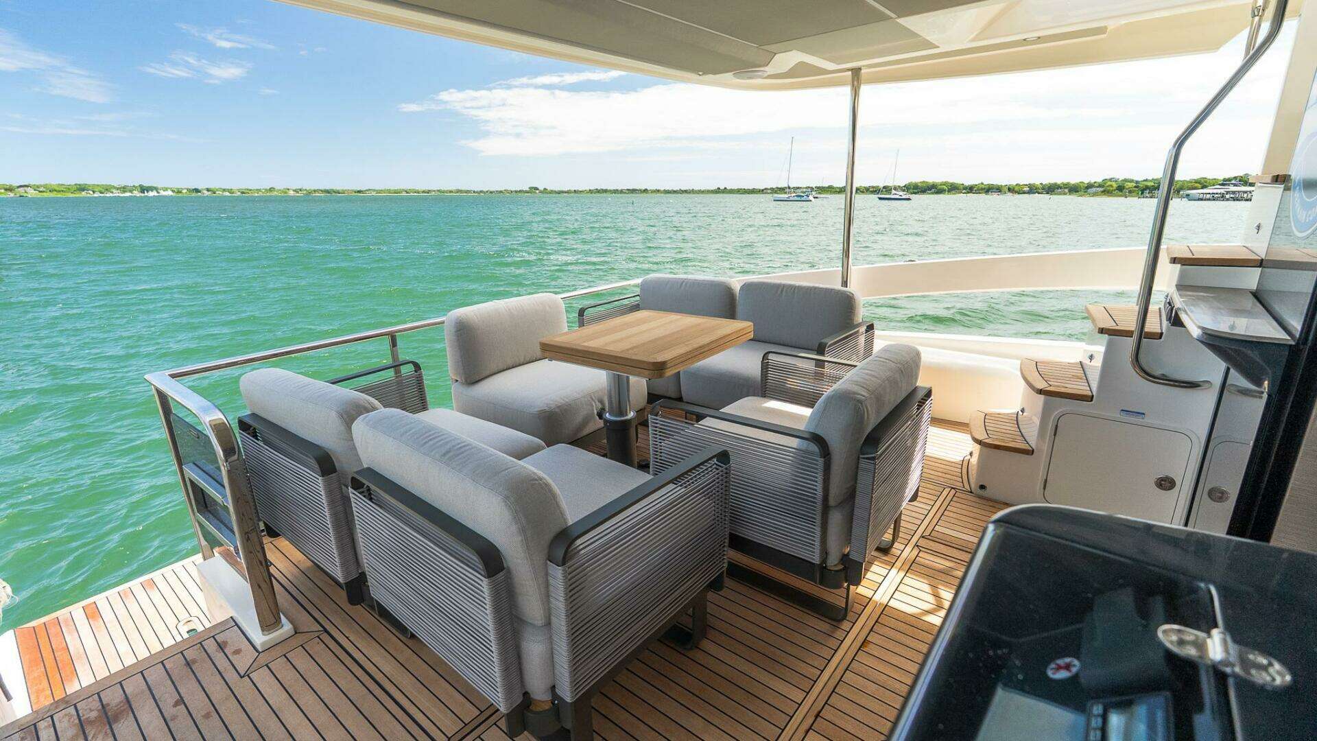 2026 Absolute Navetta 53 - Image 11