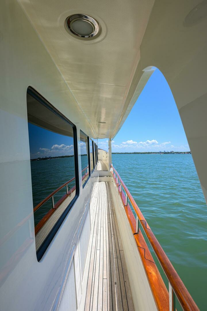 2011 Marlow 97 Explorer - Image 53