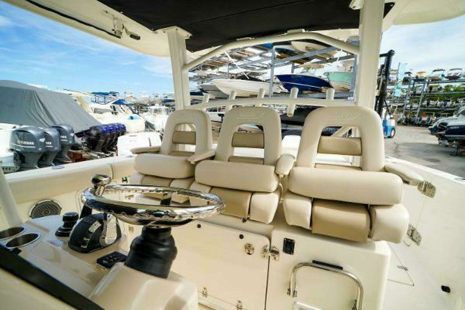 2018 Boston Whaler 380 Outrage - Image 18