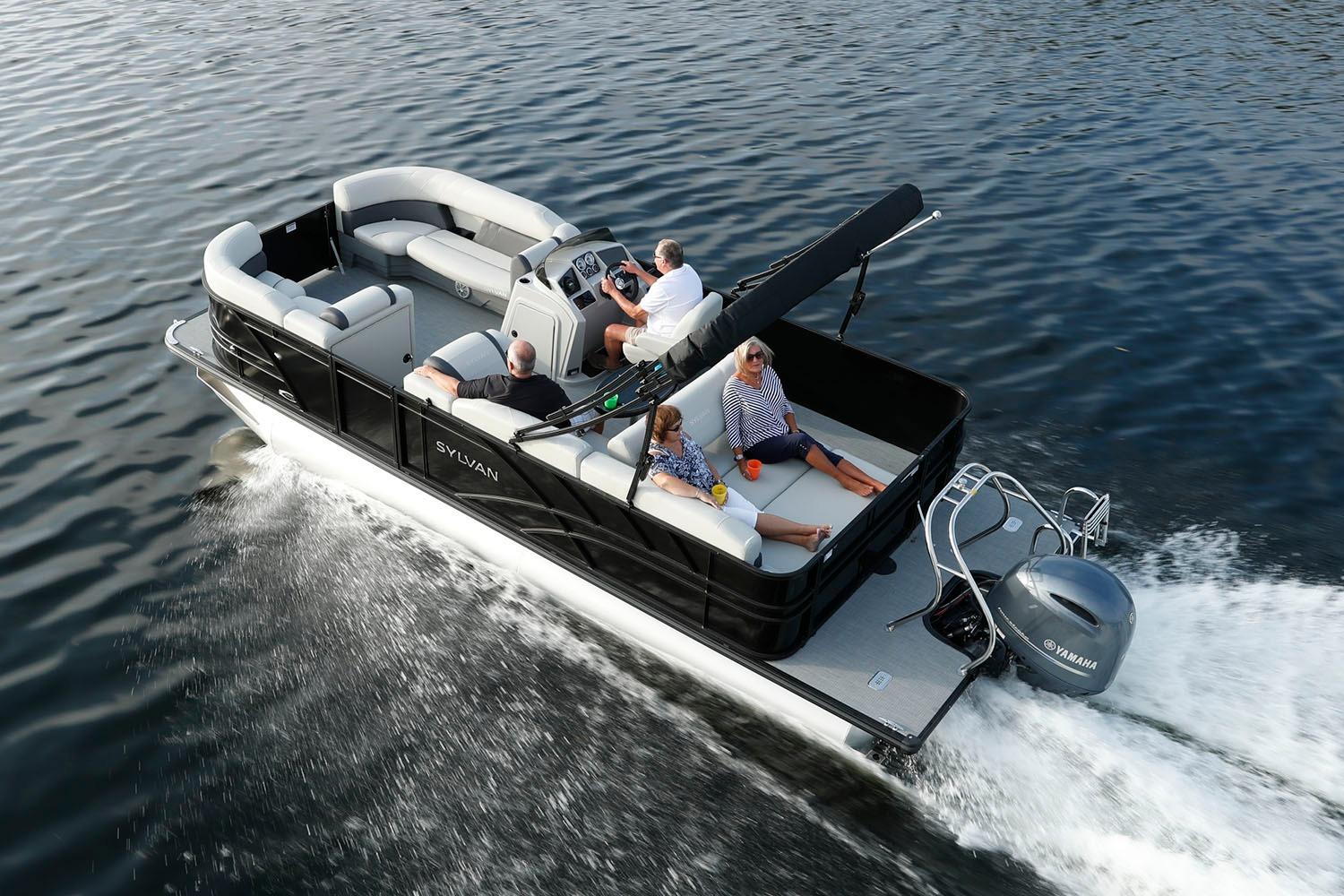2026 Sylvan Mirage 820 Cruise