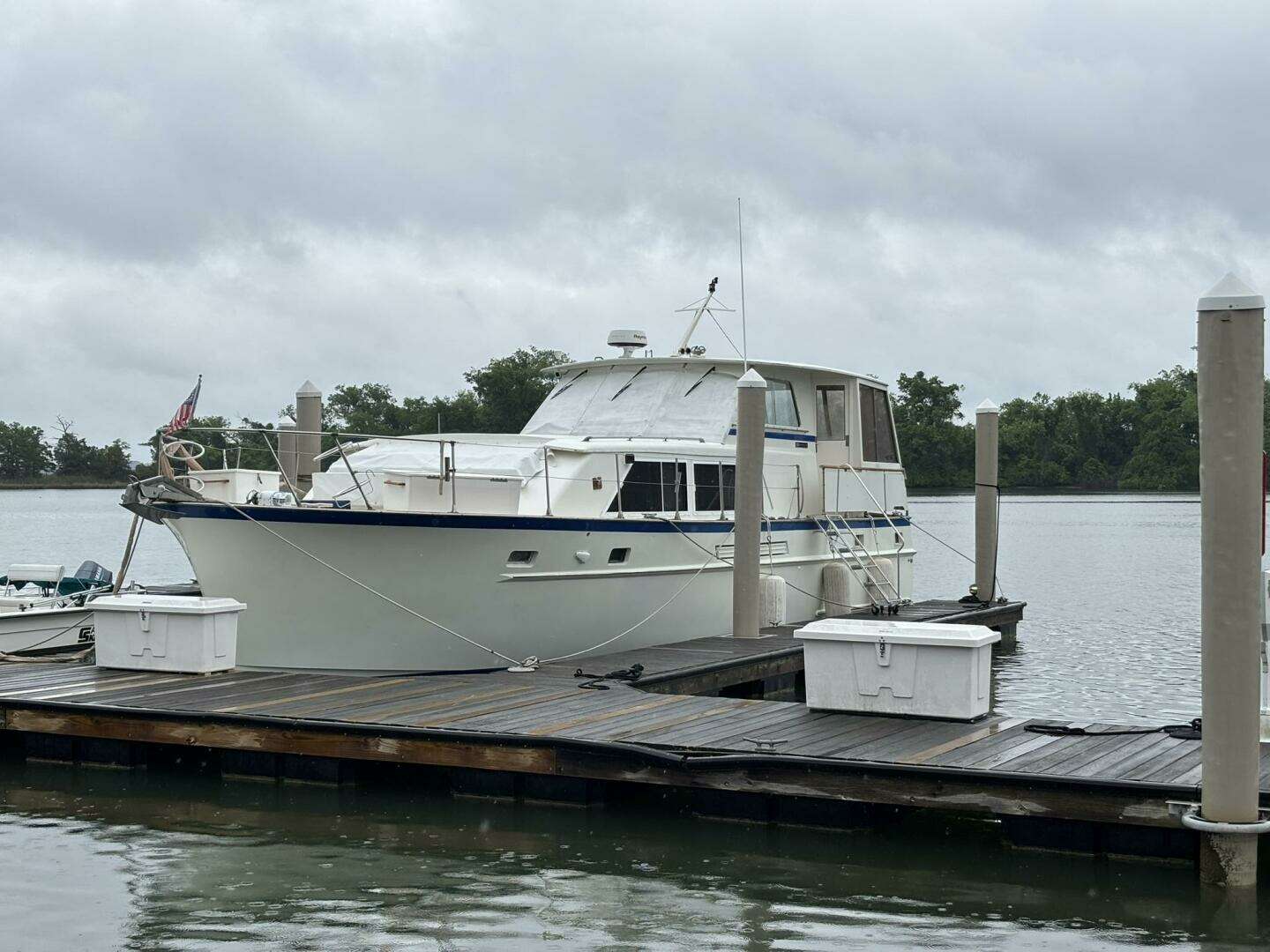 1972 Matthews 4 Flush Deck - Image 3