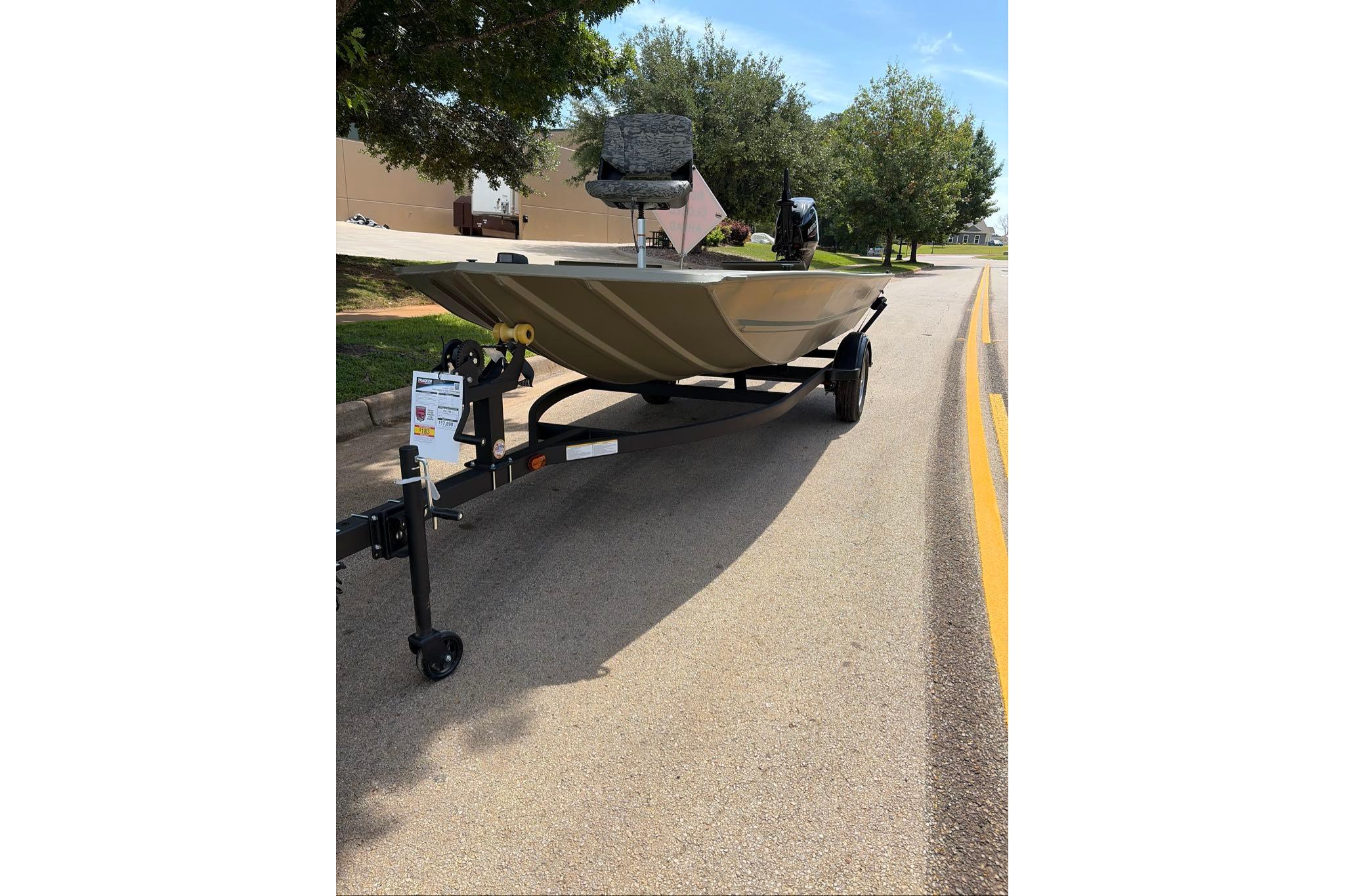 2026 Tracker Grizzly 1654 T Sportsman