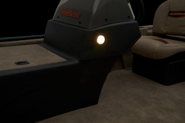 2026 Tracker Bass Tracker Classic Limited - 29