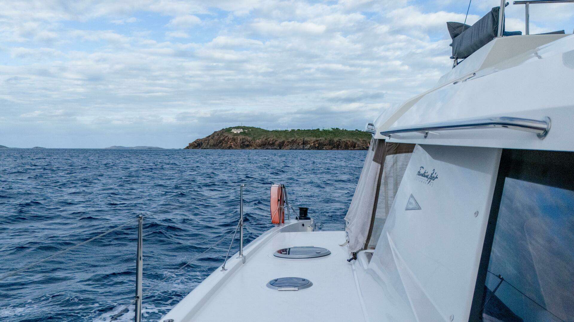 2017 Fountaine Pajot Victoria 67 - Image 15