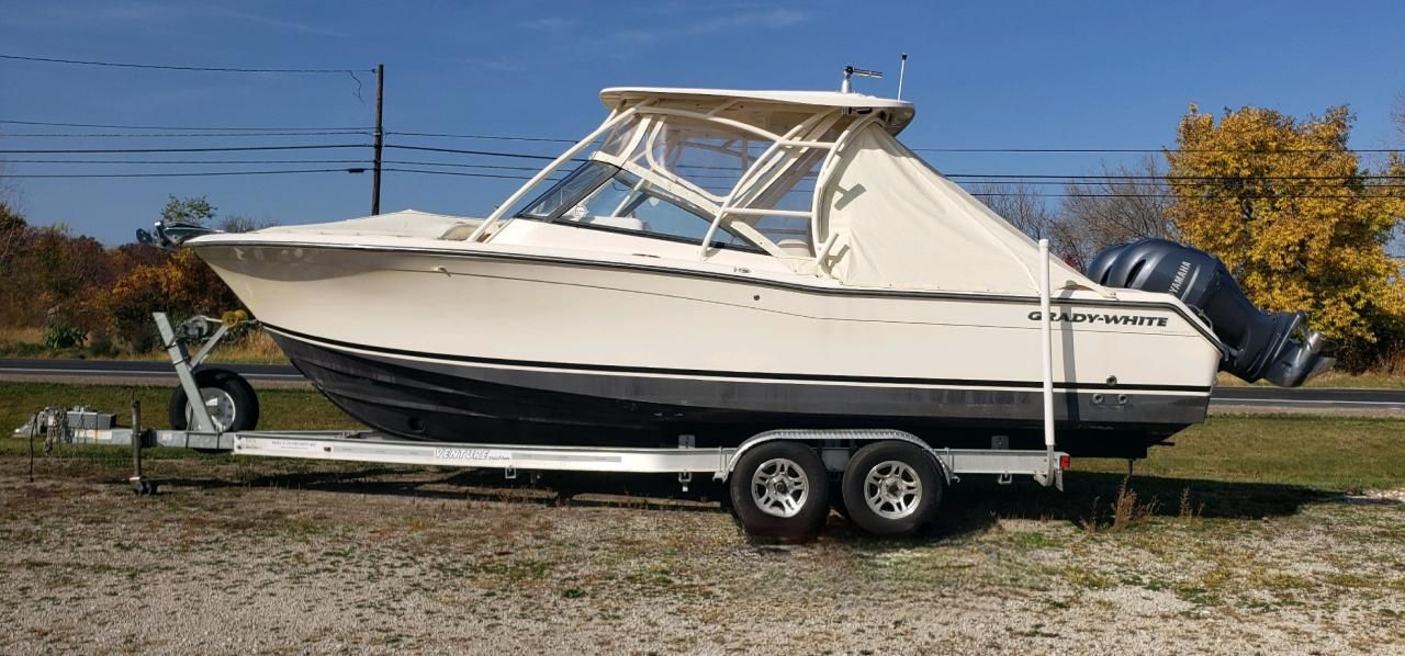 2015 Grady-White Freedom 275