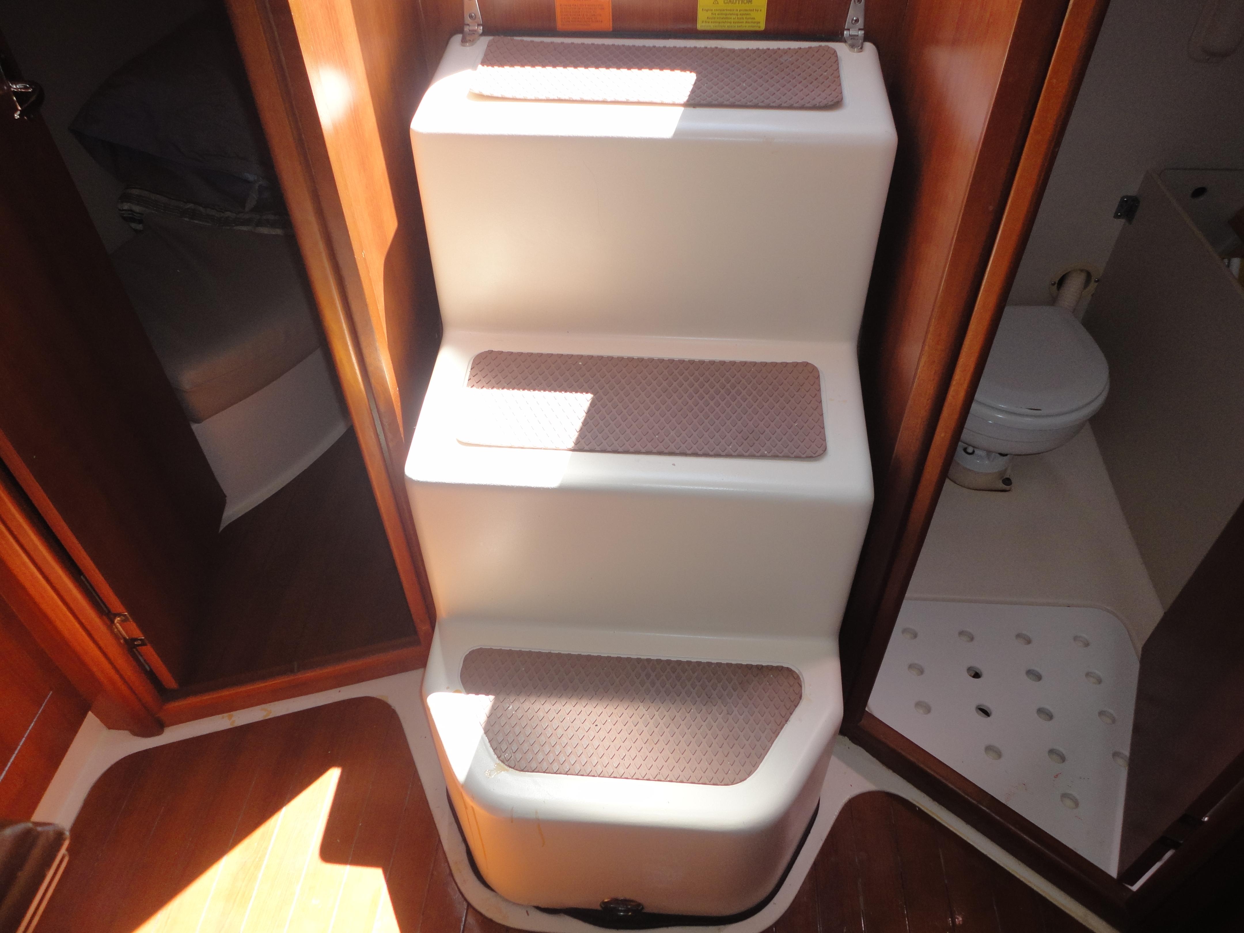 2013 Marlow-Hunter Hunter 27 - 96