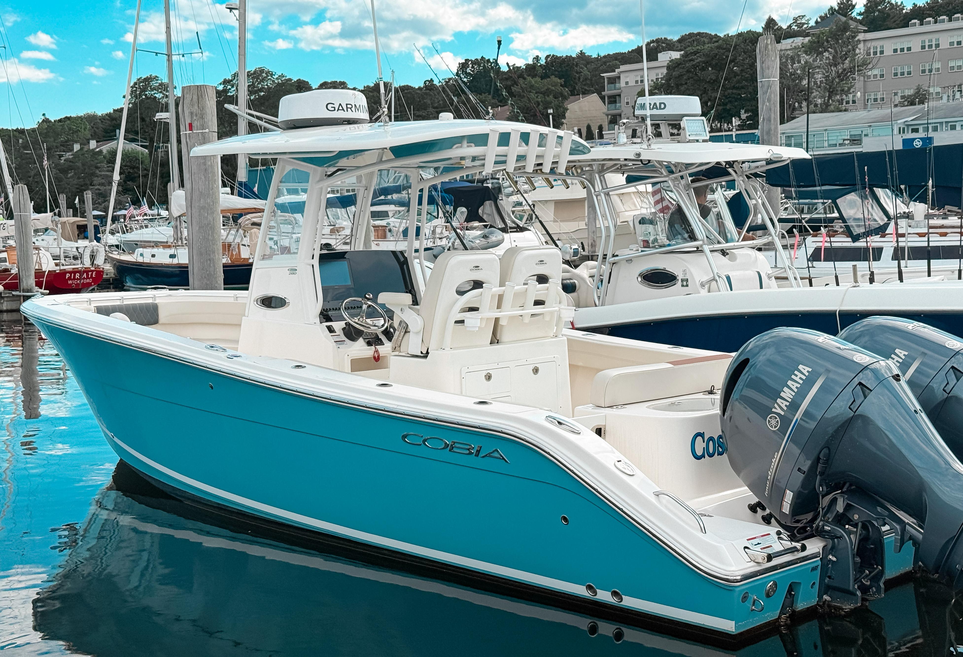 2023 Cobia 280 Center Console