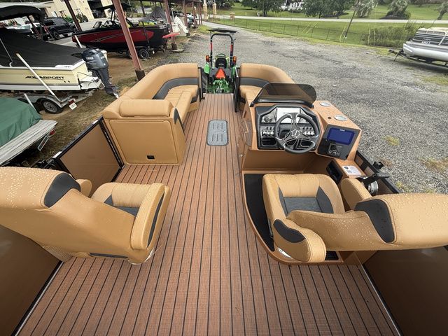 2026 Bentley Pontoons 253 Elite Swingback Quad - 6
