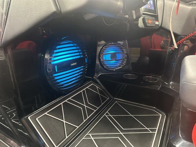 2023 Tigé 22RZX - 16