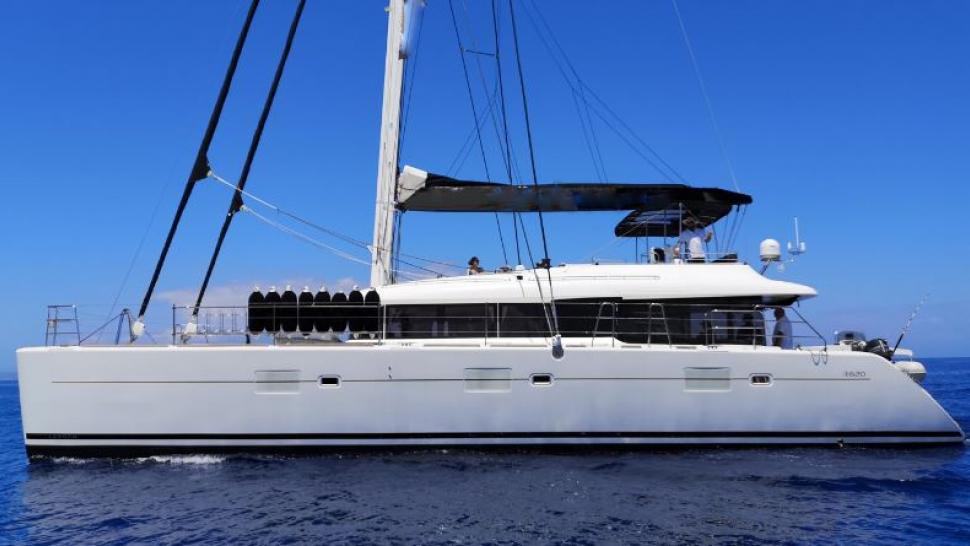 2012 Lagoon 620