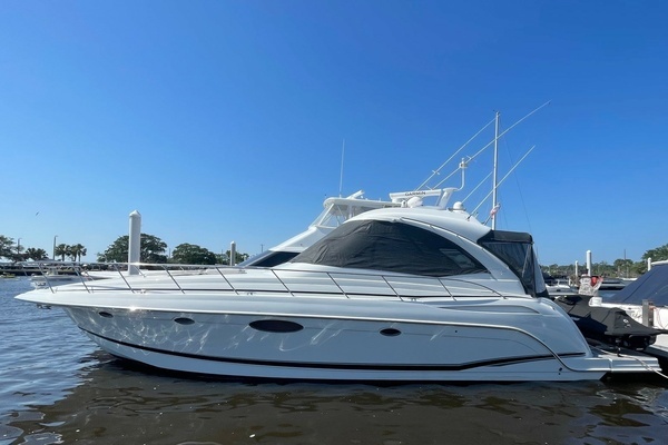2008 Formula 45 Yacht