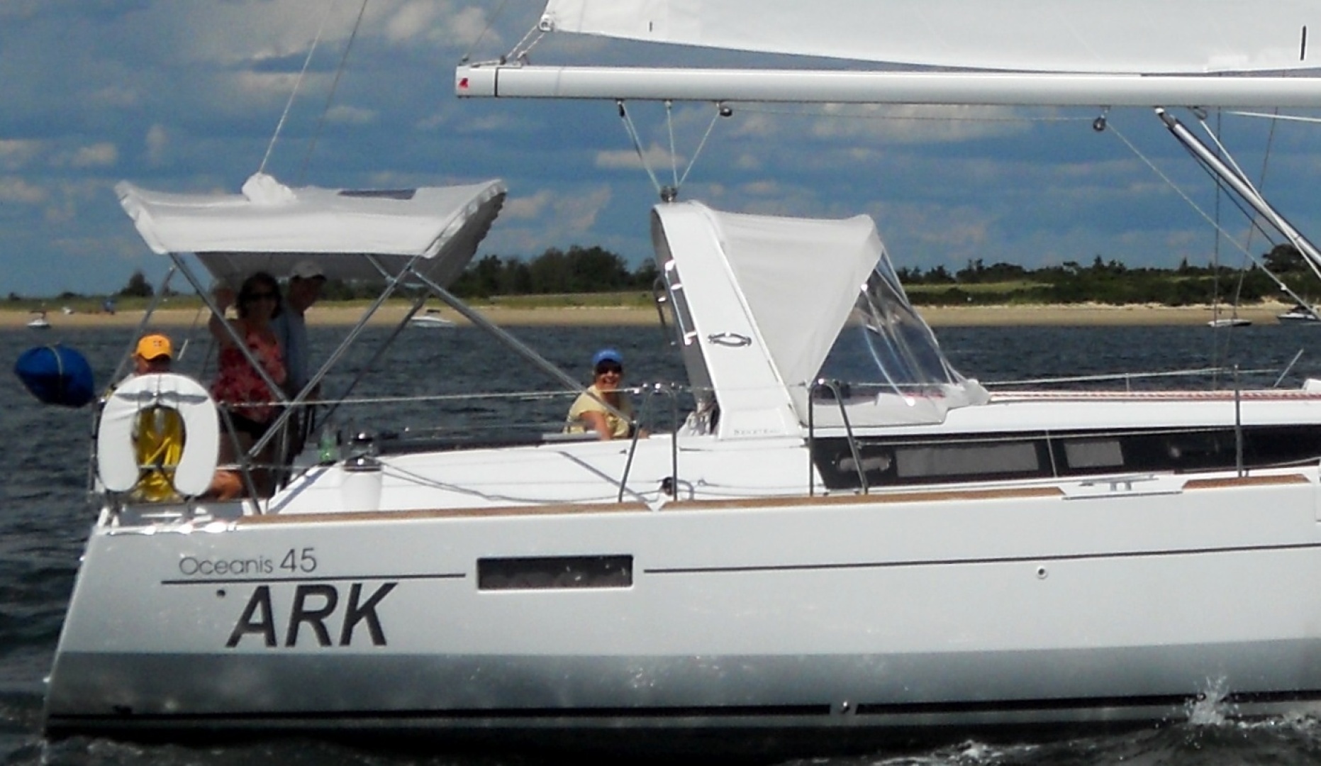 2013 Beneteau Oceanis 45 - Image 4