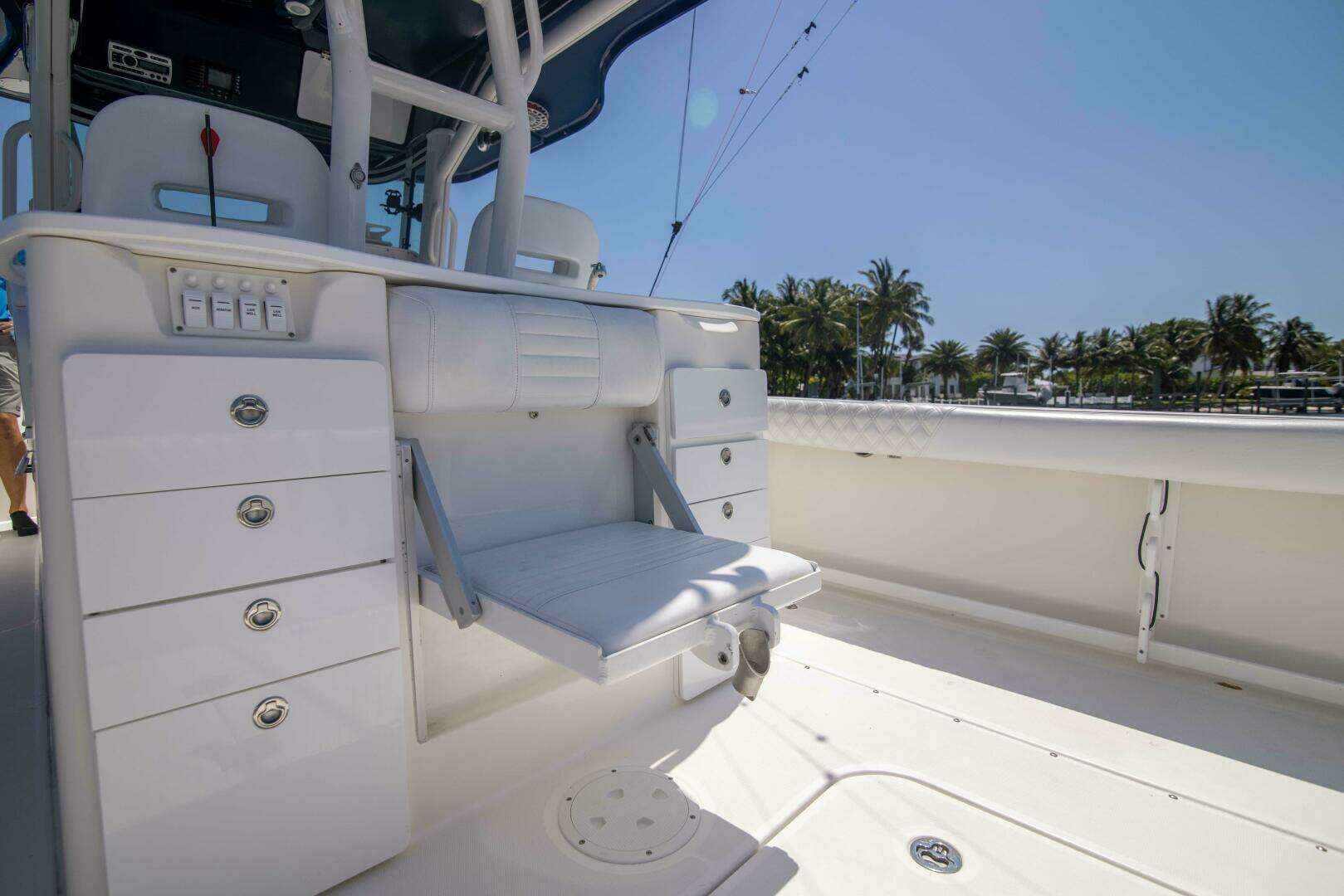 2009 Everglades 350CC - Image 18
