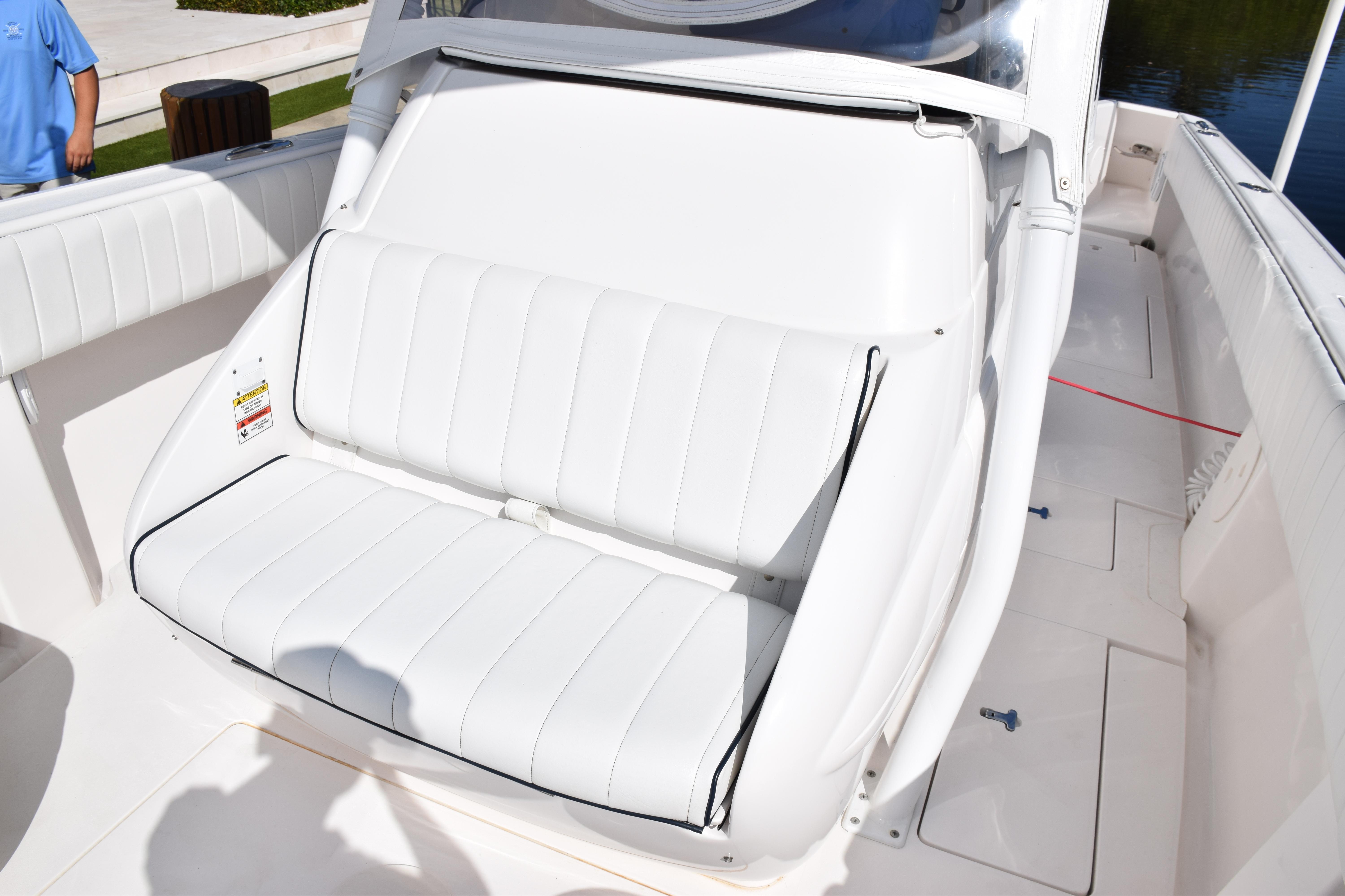 2017 Intrepid 327 - 59