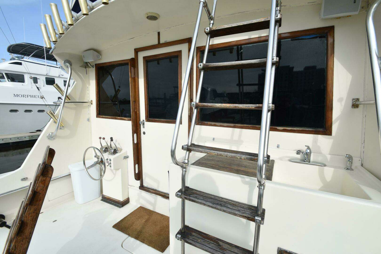 1978 Hatteras 46 Convertible - Image 11