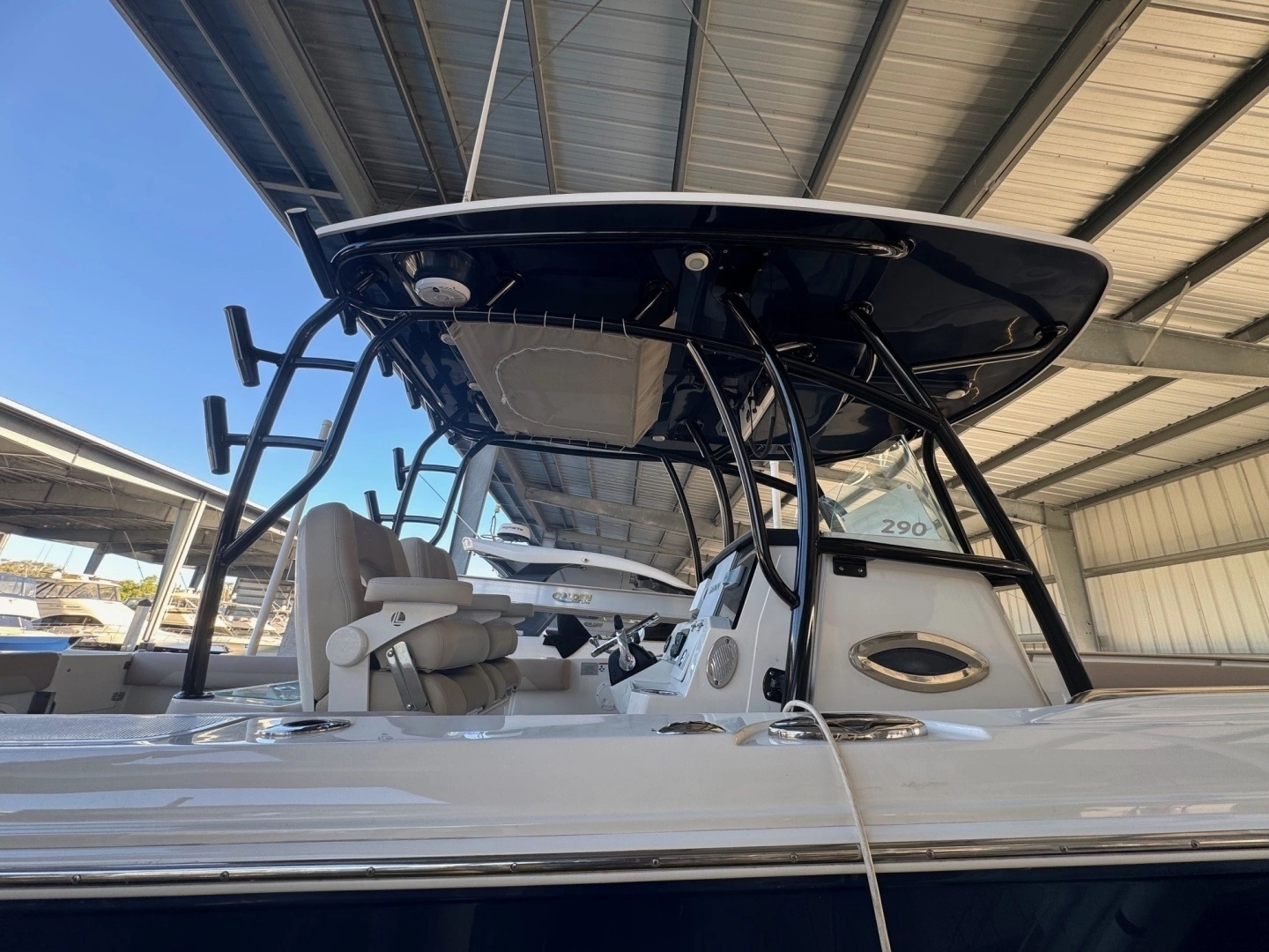 2021 Sailfish 29 Center Console - Image 6