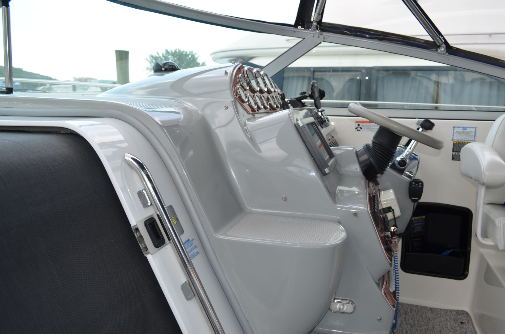 2007 Bayliner — - Image 21