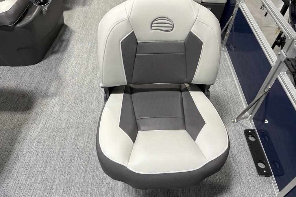 2026 Sun Tracker Bass Buggy 18 DLX boat seat, gray and white upholstery.