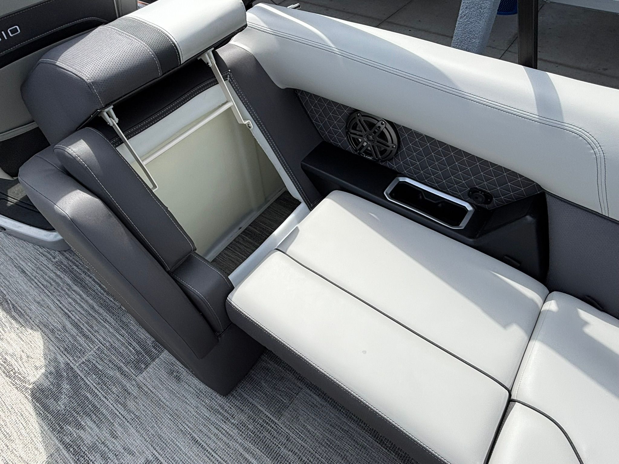 2026 Viaggio Z22U - 24