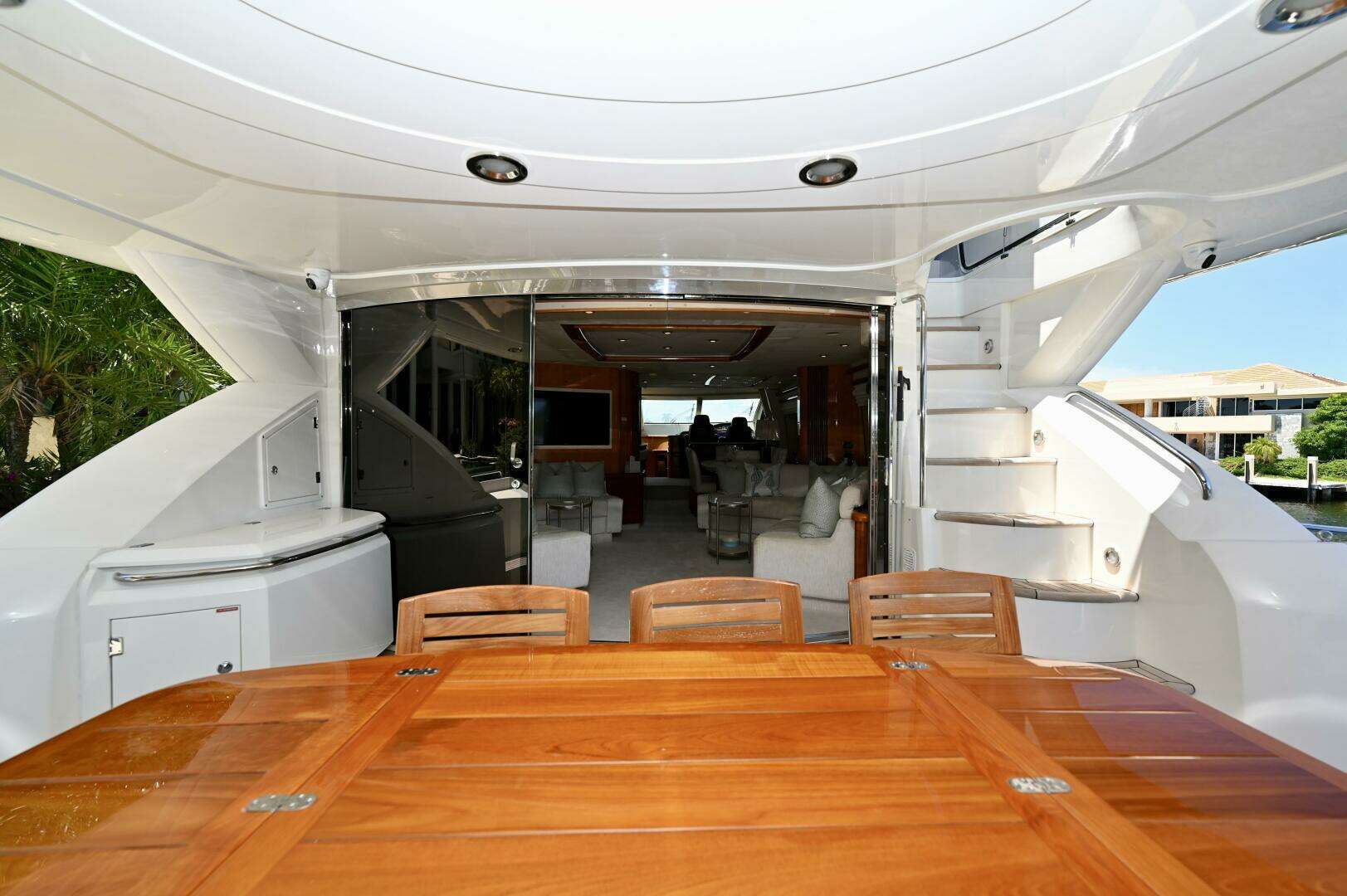 2005 Sunseeker Yacht - Image 7