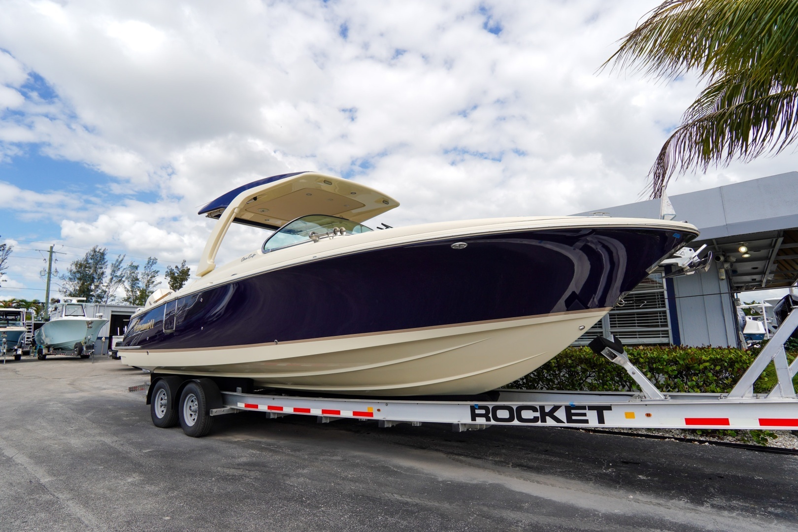 2024 Chris-Craft Launch GT - Image 4