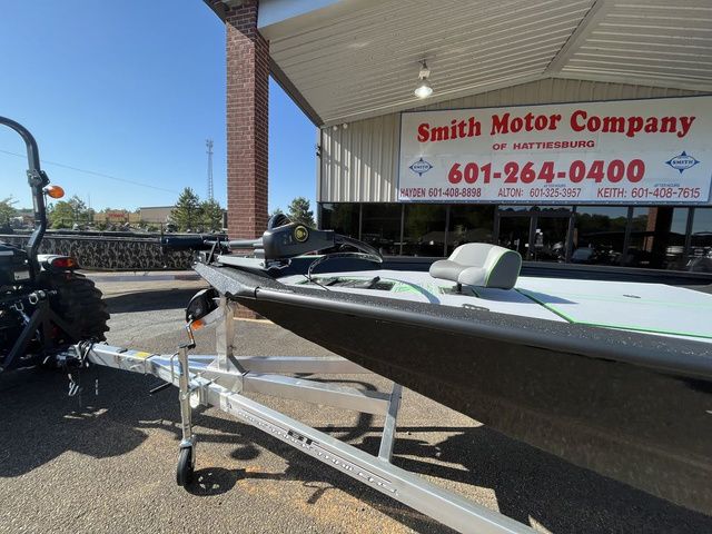 2026 Xpress H20 Bass - 2