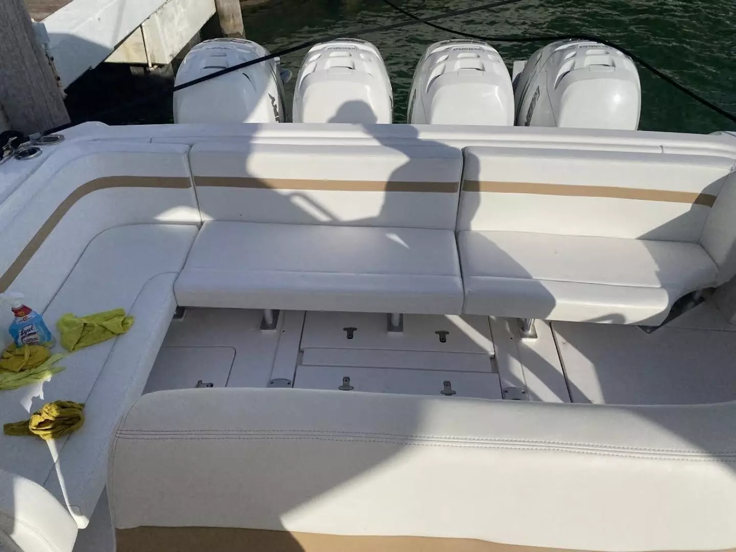 2019 Intrepid 475 Sport Yacht - Image 7