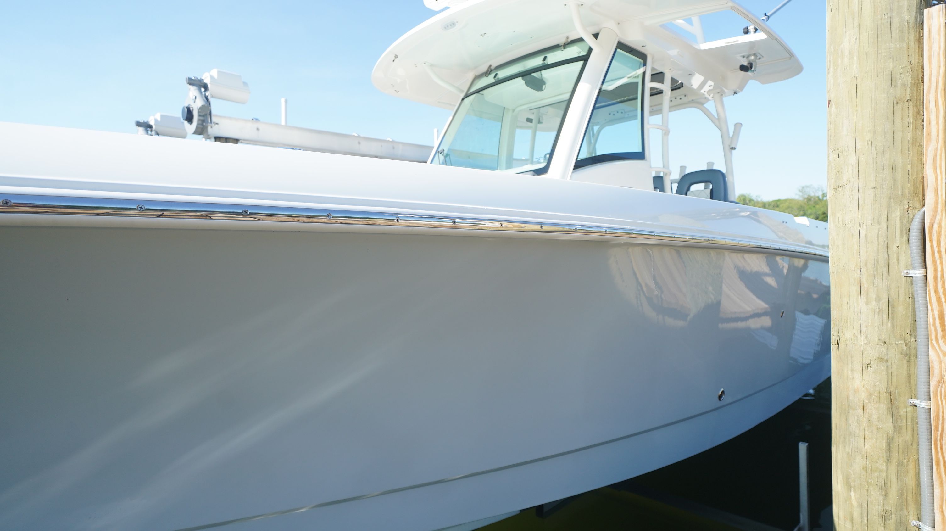 2013 Boston Whaler 350 Outrage - 158