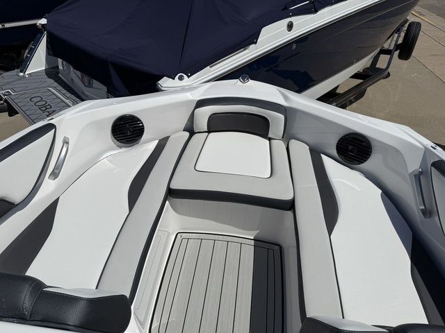 2026 Yamaha Boats 195S - 29