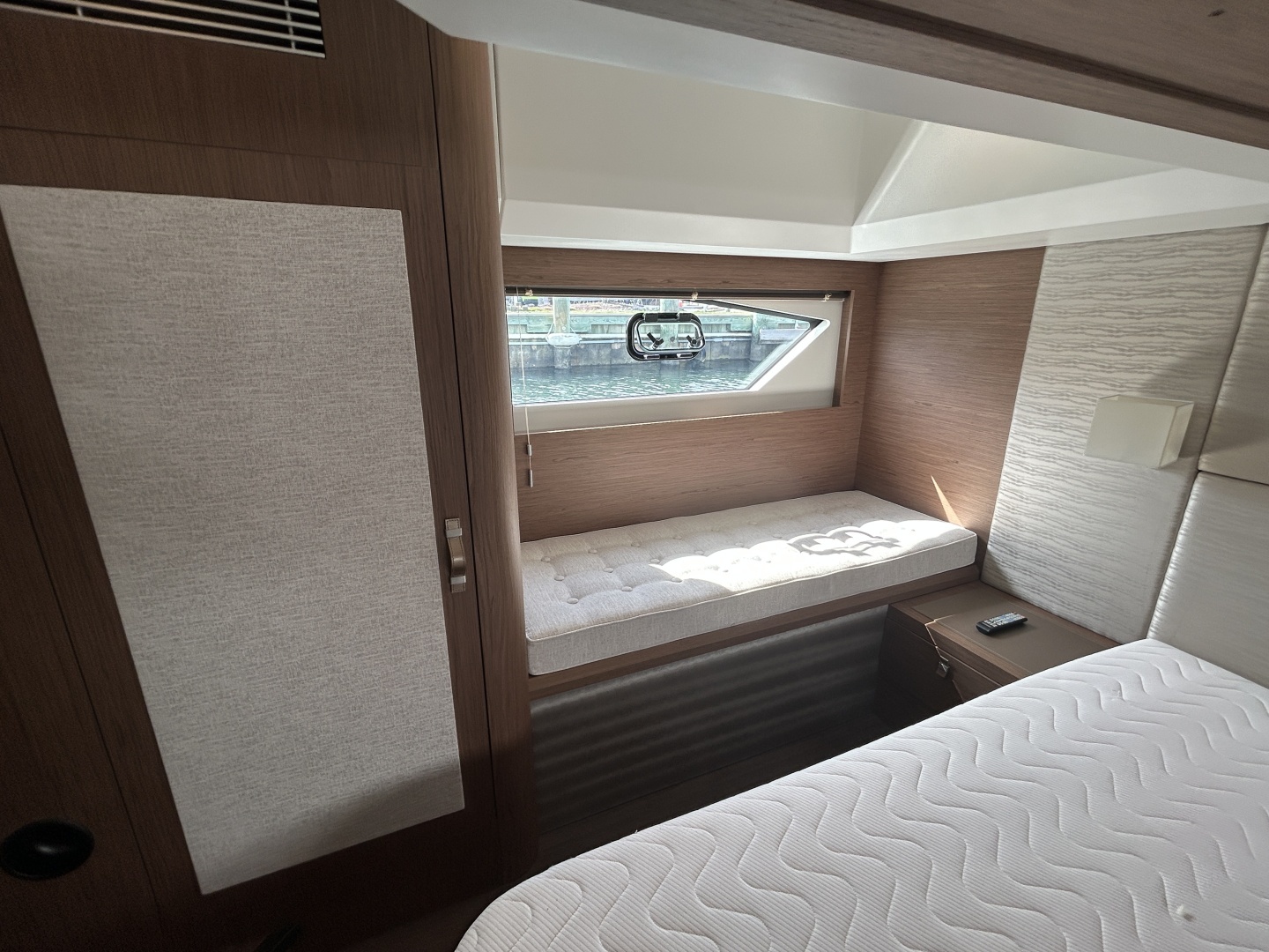 2018 Beneteau 50 GRAN TURISMO - Image 34