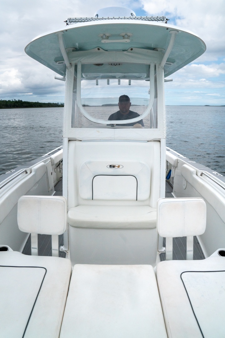 2014 Sea Hunt Gamefish 27 - Image 6