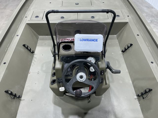 2022 Tracker 2072 CC - 3