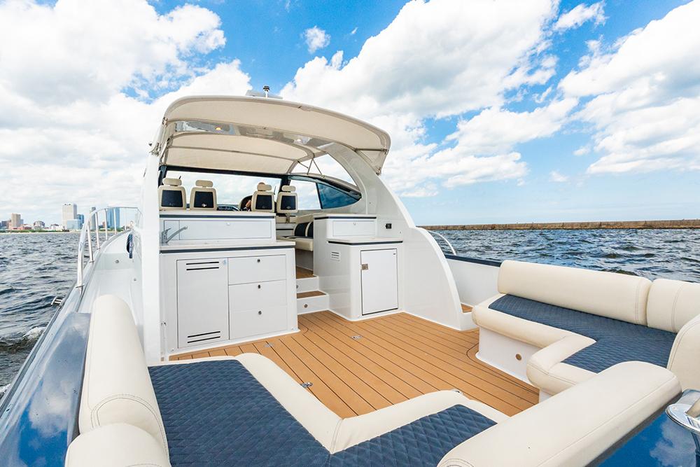 Cockpit view from aft port