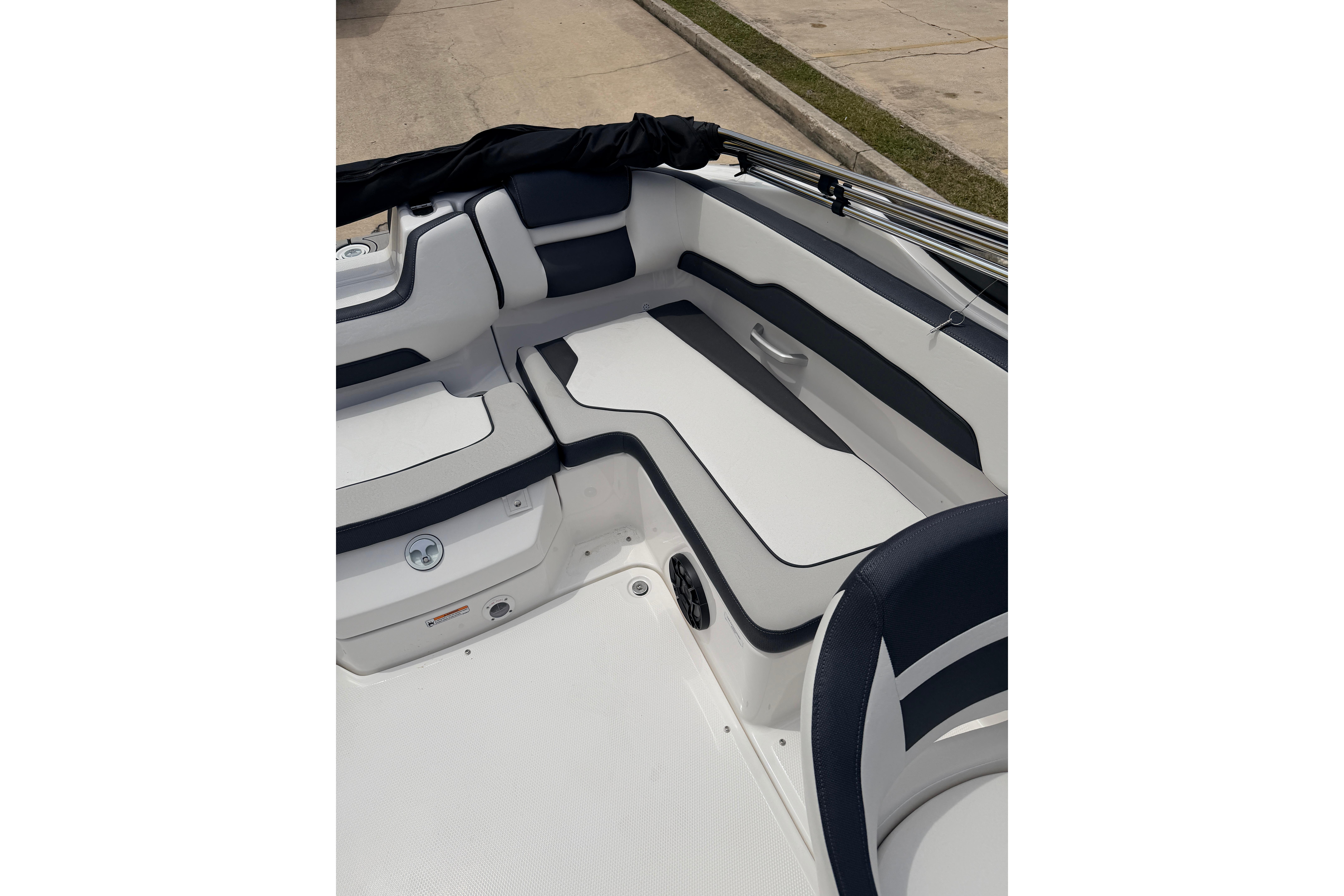 2026 Yamaha Boats SX195 interior seating with sleek design and modern upholstery.