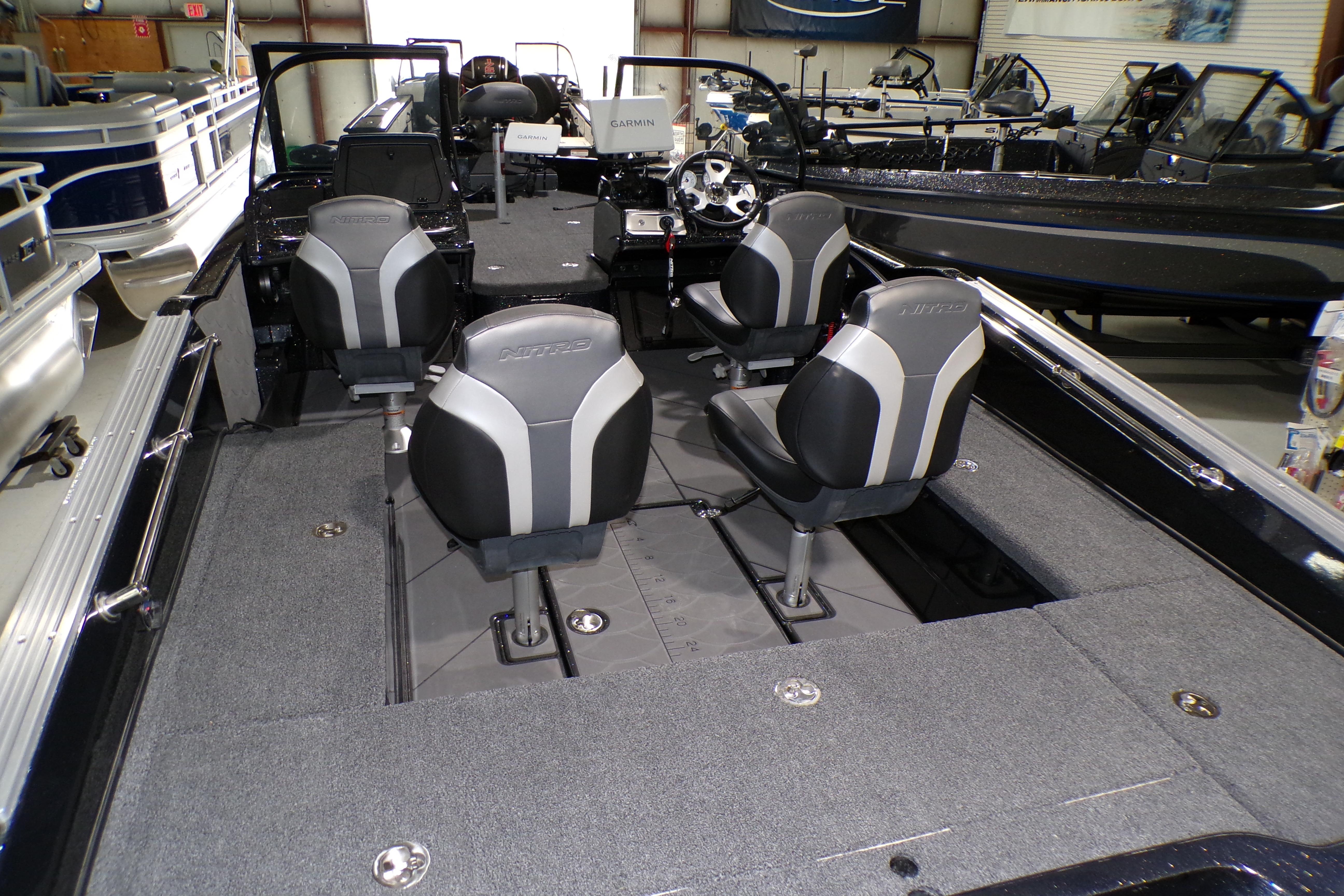 2026 Nitro ZV21 Pro boat interior with four seats and modern dashboard.