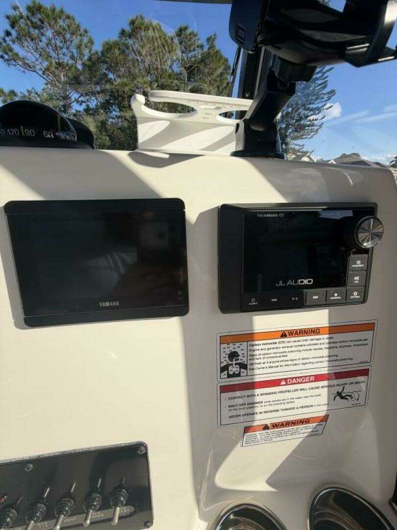 2024 Cobia 240 CC - Image 11